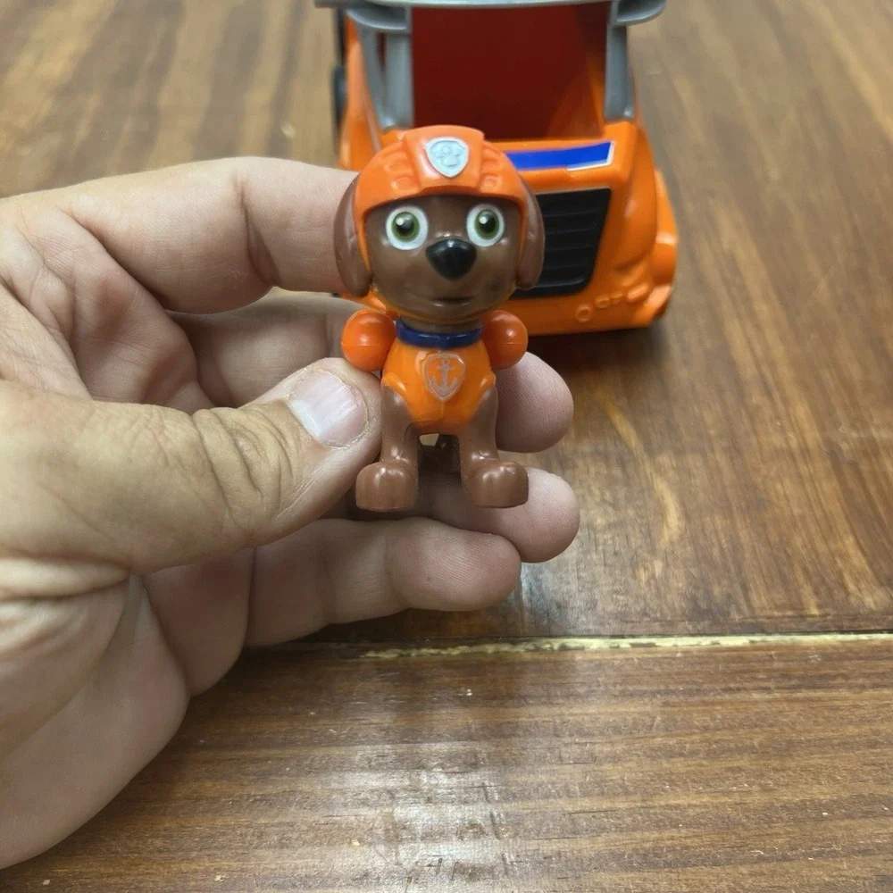 PAW Patrol, Big Truck Pup's Zuma Transforming Toy Trucks with Collectible Action